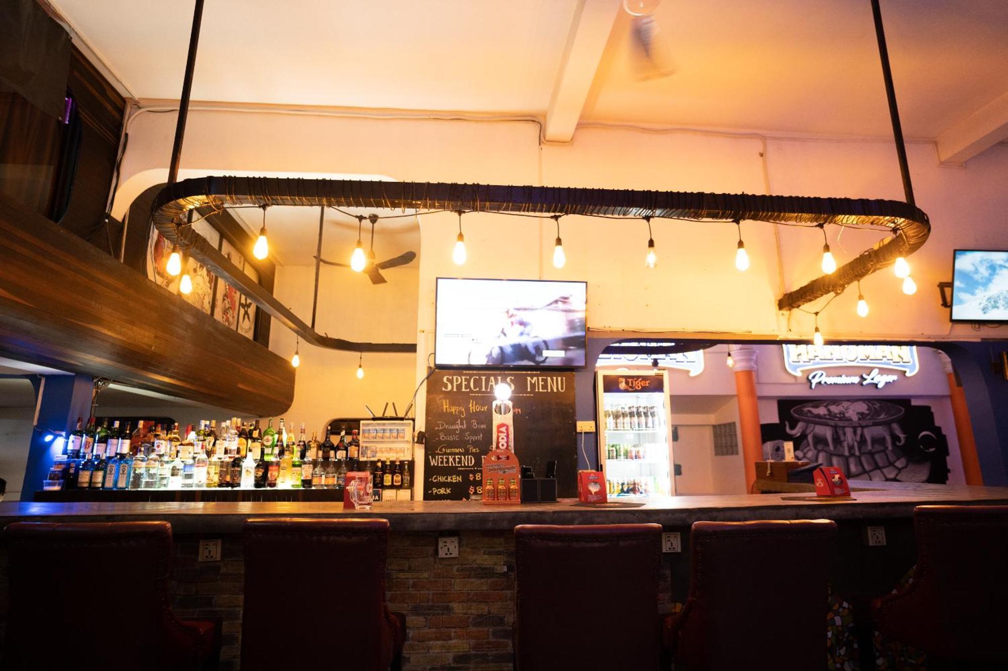 The Eighty8 Hostel Phnom Pen Exterior foto